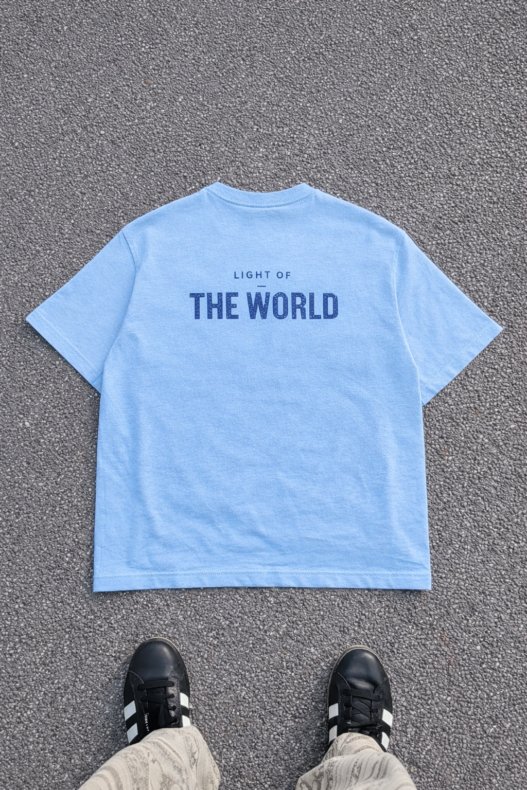Hands of creation blue short sleeve t-shirt